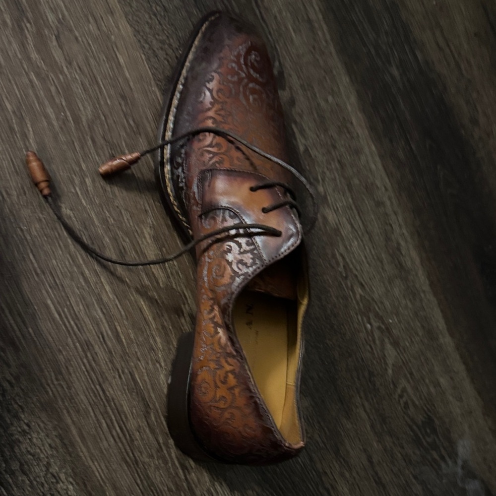 Mezlan Intricate Brown Leather Oxfords - Picture 4 of 12